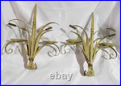 Vintage MCM pair of metal wheat wall sconces/candle holder neutral tone