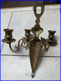 Vintage Pair WILLIAMSBURG RESTORATION Brass Wall SCONCE CANDLE HOLDERS